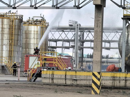 鄂托克旗市場監督管理局開展“安全生產月”特種設備事故應急演練，筑牢安全防線